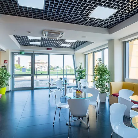 Spazio Residenza Hotel 3*